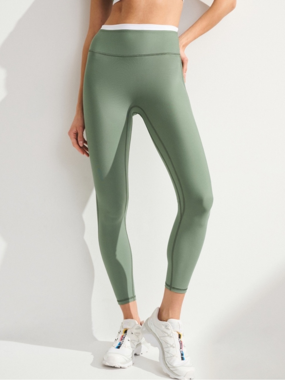 Abercrombie & Fitch Olive Green Leggings with White Lining